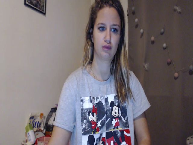 Live sex webcam photo for Curlymayaa #269686500