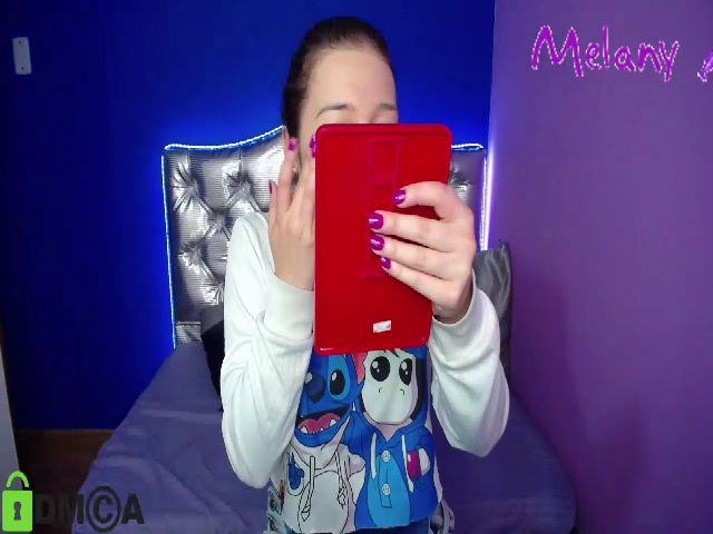 Live sex webcam photo for Melanie12_ #269701866