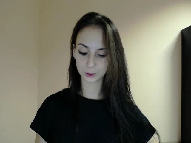 Live sex webcam photo for CuddliesNikki #269687320