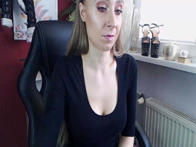 Live sex webcam photo for StarALENA #269695078