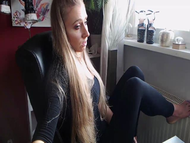 Live sex webcam photo for StarALENA #269696329