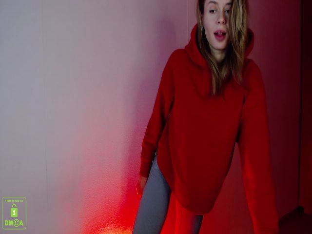 Live sex webcam photo for Luxanna_gold #269695487