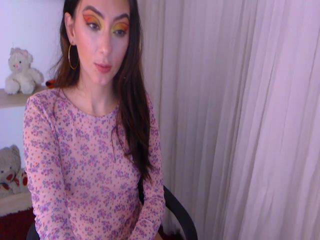 Live sex webcam photo for WildKitten_ #269701910