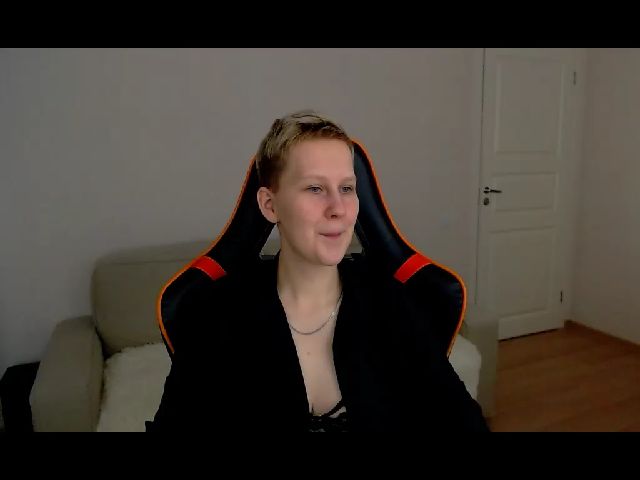 Live sex webcam photo for Oh_daisy #269702068
