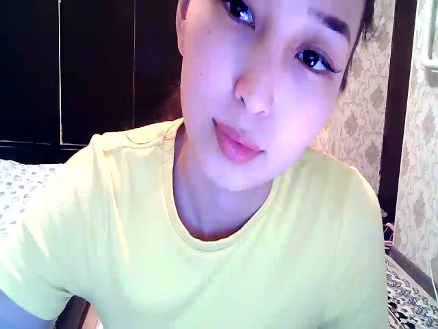 Live sex webcam photo for MissMolly____ #269702984