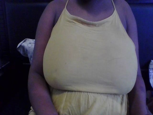 Live sex webcam photo for TheMajestibbb #269692902