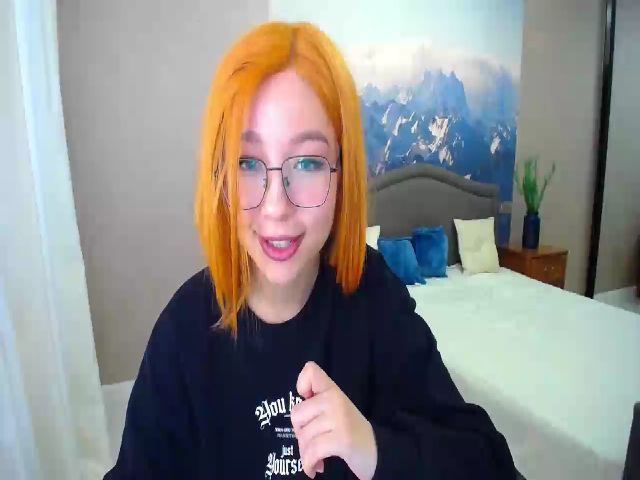 Live sex webcam photo for ComeToRelax #269691542