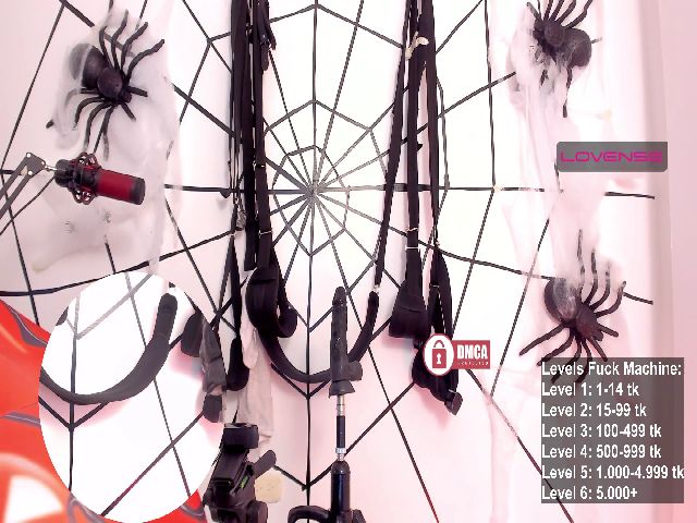 Live sex webcam photo for Lia__sanders #269689957