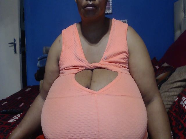 Live sex webcam photo for EbonyxBBW #269686896