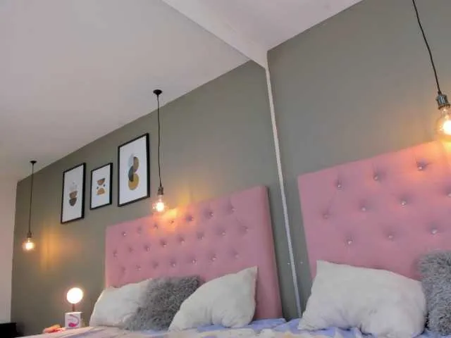 Live sex webcam photo for ElectraJones #269684795