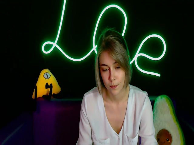 Live sex webcam photo for Lil_Beep #269686039