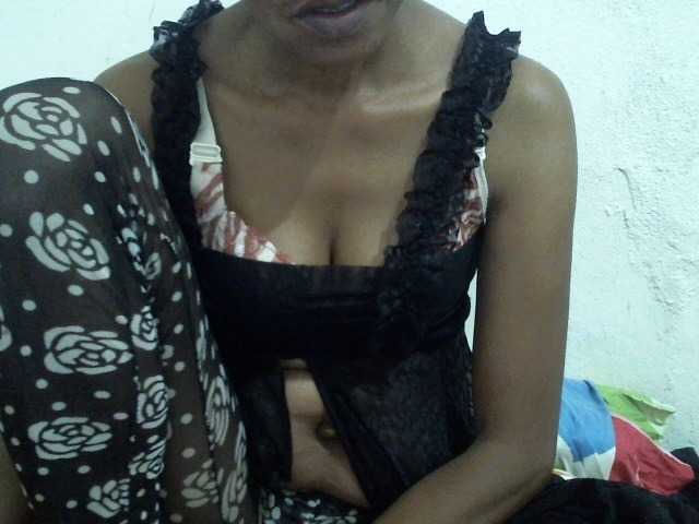 Live sex webcam photo for calinalove #269689051