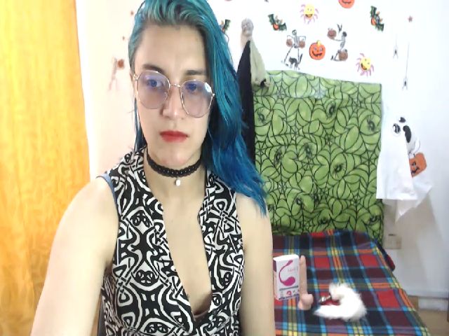 Live sex webcam photo for Carolinforbes #269701507