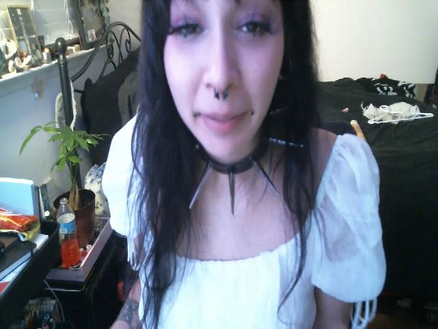 Live sex webcam photo for hazy666 #269691320