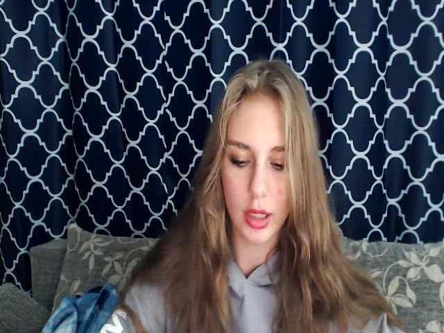 Live sex webcam photo for Aeritta #269701187