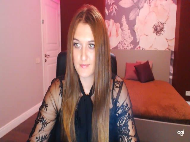 Live sex webcam photo for Gins_Rivera #269697063