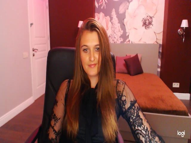 Live sex webcam photo for Gins_Rivera #269697902