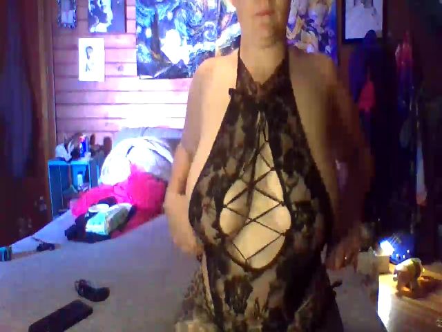 Live sex webcam photo for XXnikolynnXx #269685908