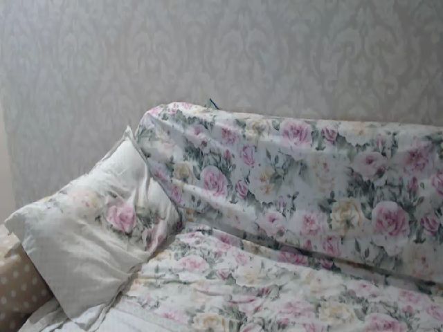 Live sex webcam photo for Lana_Kitty20 #269697735