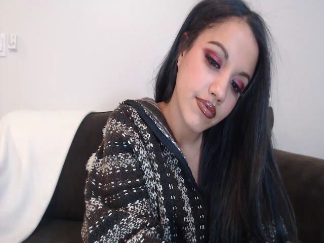 Live sex webcam photo for Ninarivera325 #269685929