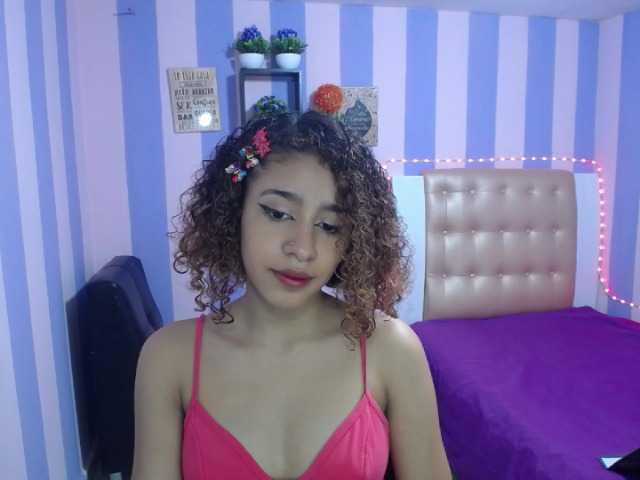 Live sex webcam photo for lilcutex #269694250