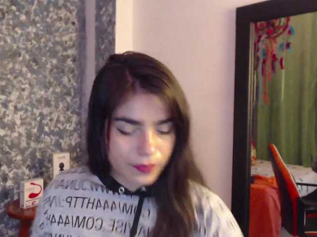 Live sex webcam photo for Caitlin-Gomez #269704701