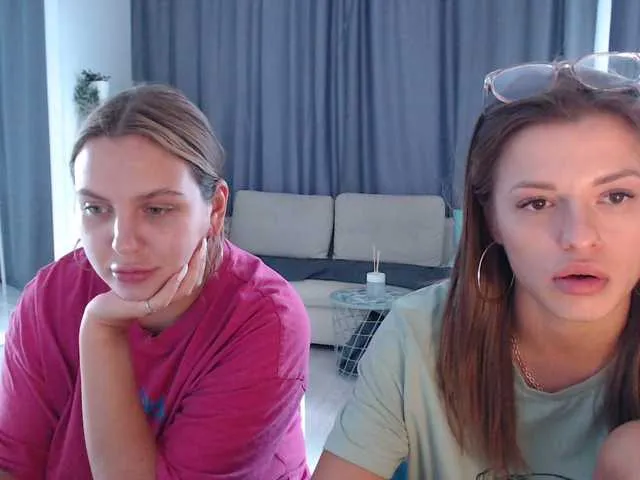 Live sex webcam photo for BugaGirls #269714212