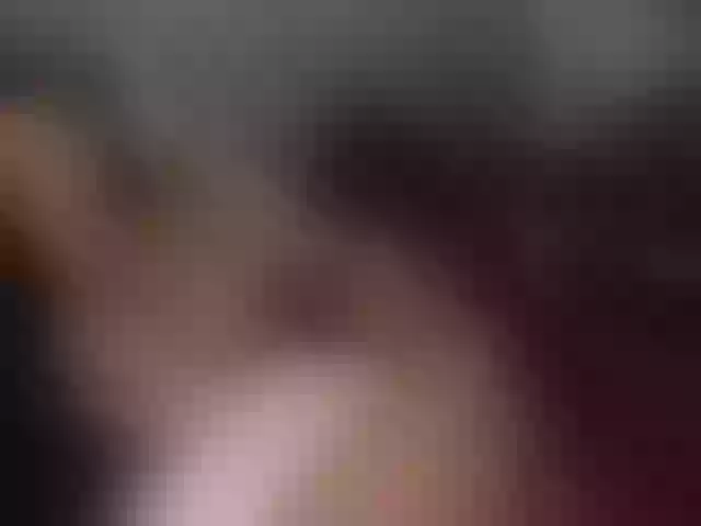 Live sex webcam photo for AngelaMyst #287940376