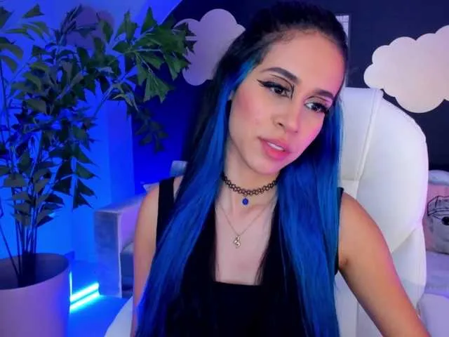 Live sex webcam photo for EvelynHarris #287950402