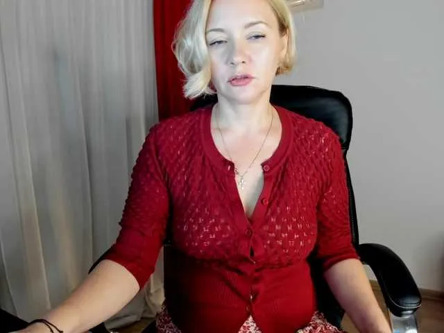 Live sex webcam photo for Colette1W #269704371