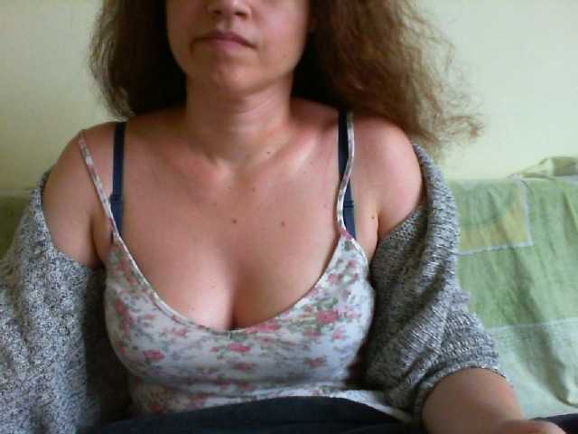 Live sex webcam photo for Colina25 #269721283