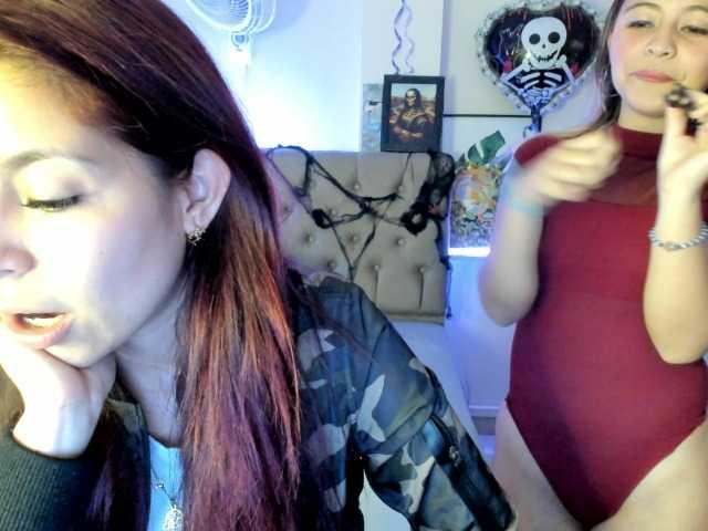 Live sex webcam photo for Sammy-Parker #269711116
