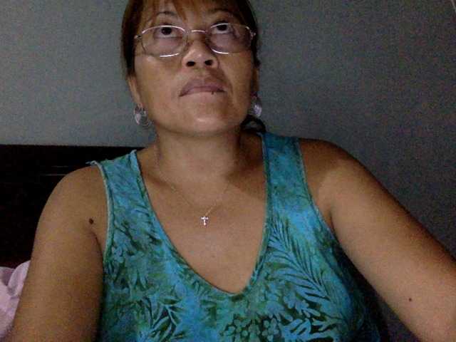 Live sex webcam photo for classygirl #269715097