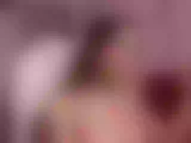 Live sex webcam photo for Sun-kissed1 #269710562