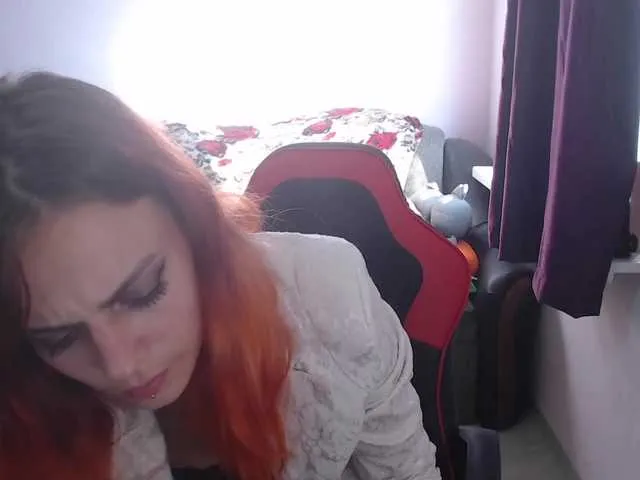 Live sex webcam photo for Ereskigal333 #269714497