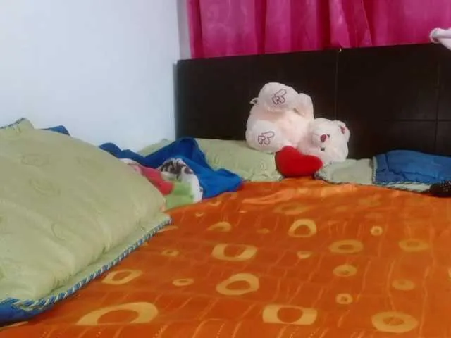 Live sex webcam photo for Daizy-cooper #269705179