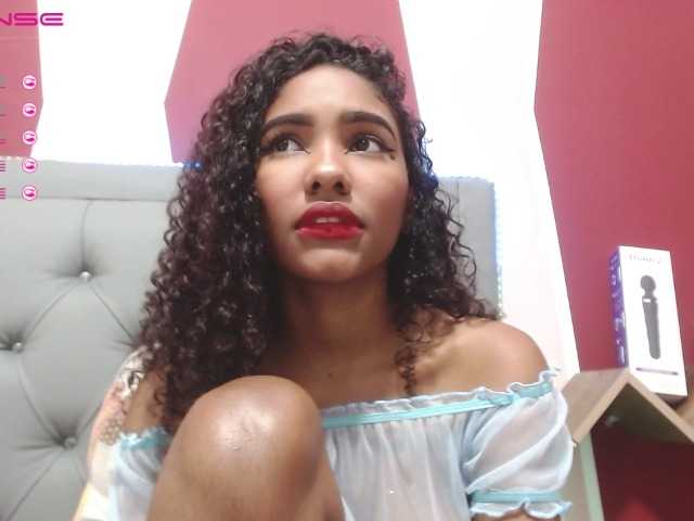 Live sex webcam photo for blaackmoon #269710465