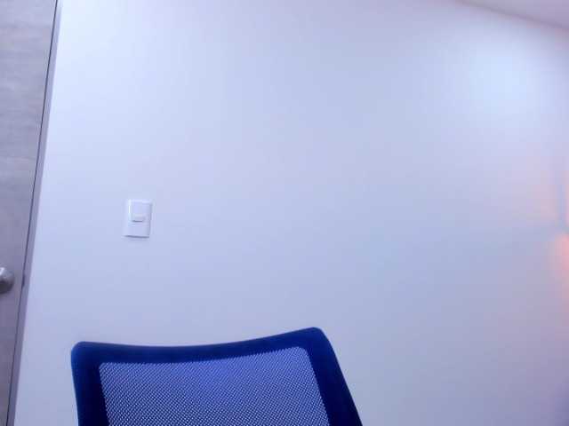 Live sex webcam photo for anamaria-rodr #269705940