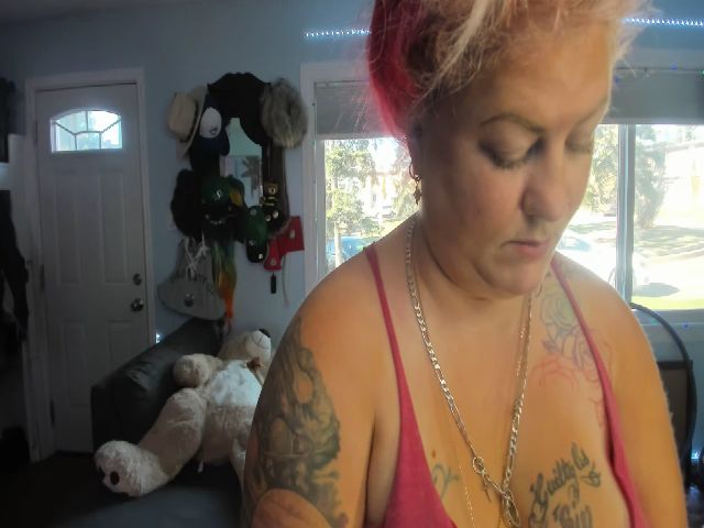 Live sex webcam photo for Janrubygirl #269719213