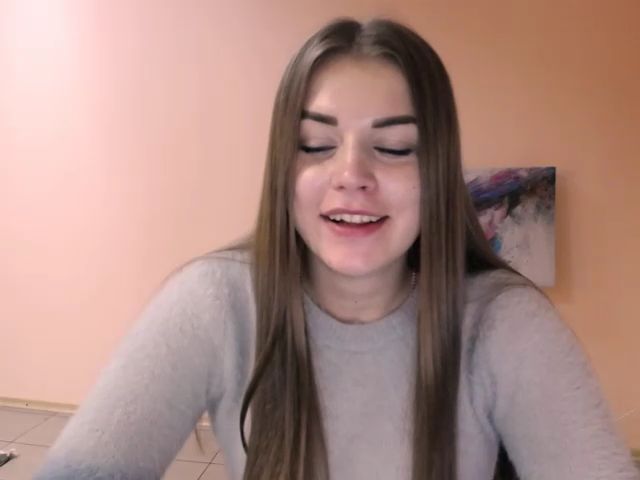 Live sex webcam photo for TaliaKristen #269707557