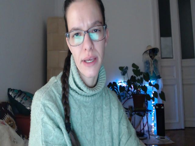 Live sex webcam photo for PetitePinkie #269724338