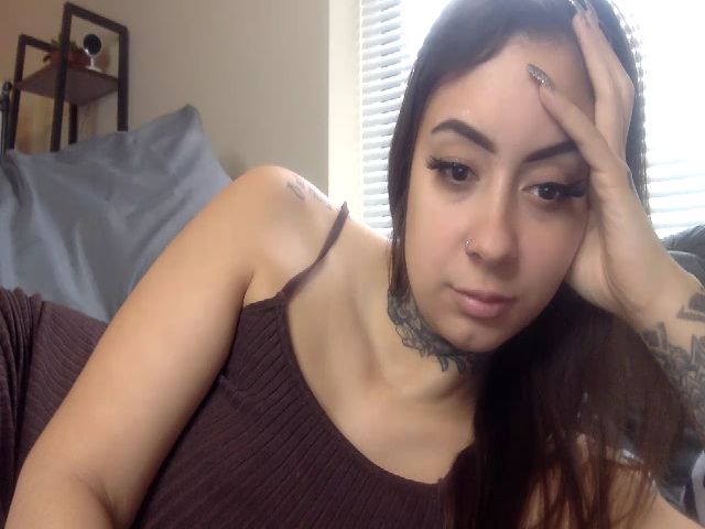 Live sex webcam photo for IllusionBby #269717696