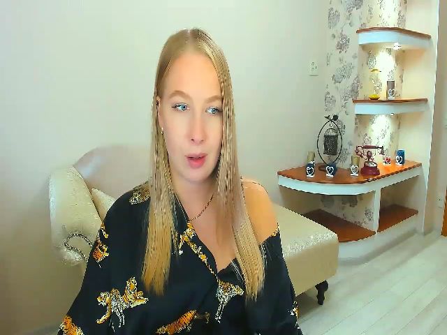 Live sex webcam photo for ElegantLook #269712579