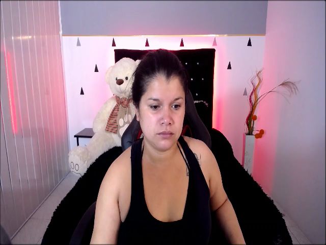 Live sex webcam photo for Samay_y #269715503