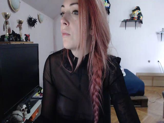 Live sex webcam photo for SweetRacerEl #269713649
