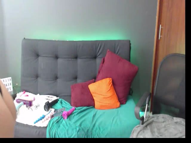 Live sex webcam photo for Latin__curly #269722623