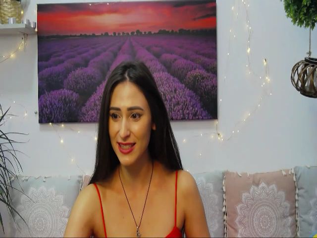 Live sex webcam photo for MaraW #269724220