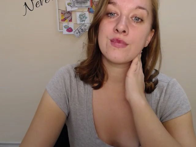 Live sex webcam photo for JuliJems #269721418