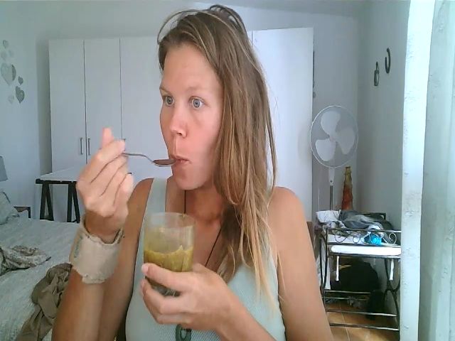 Live sex webcam photo for CallMeMaria #269716994