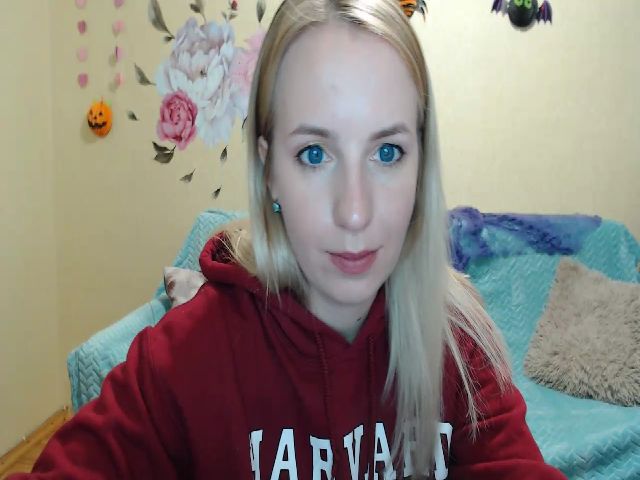 Live sex webcam photo for Amy_CuteBambi #269719058